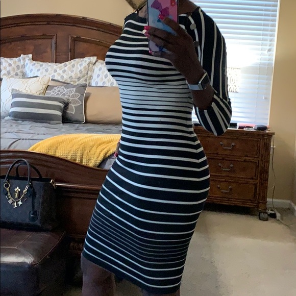 Cache Dress - Picture 3 of 5